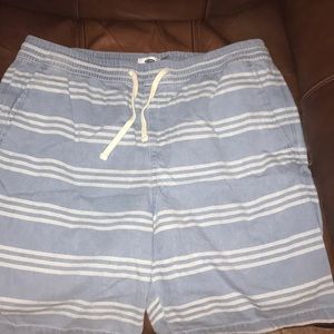 Beachy Shorts Vineyard Vines and others